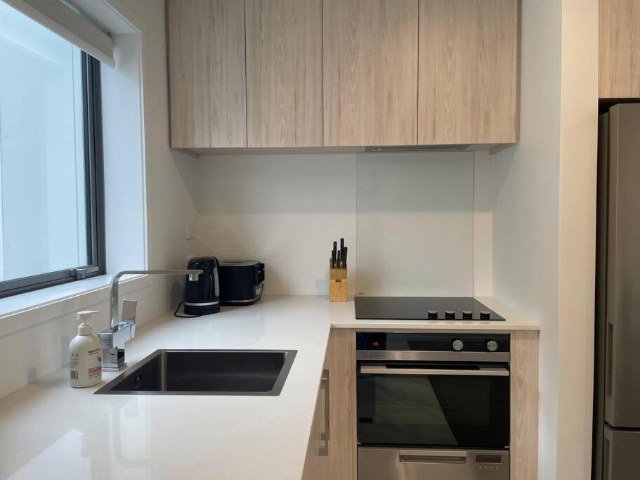 Parkside Retreat - 3 Beds -Sleeps 6 Near Westfield Villa Christchurch Exterior photo