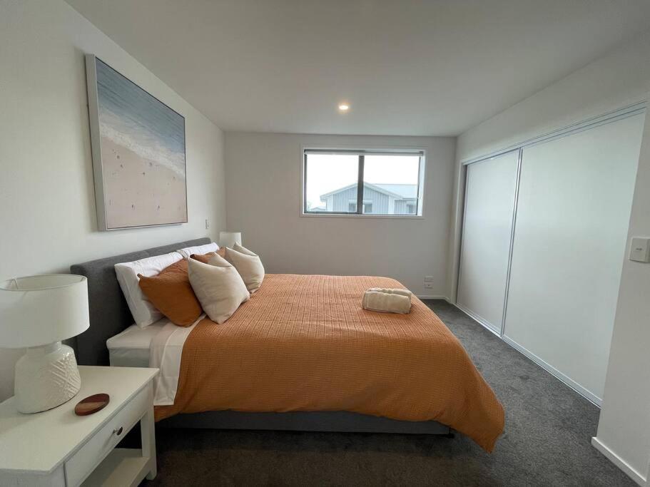 Parkside Retreat - 3 Beds -Sleeps 6 Near Westfield Villa Christchurch Exterior photo